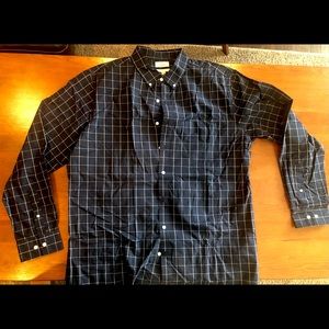 Causal Button Down Dress Shirt. Dark Blue